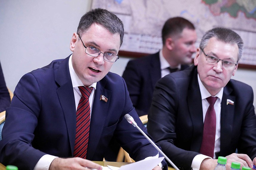 Член Комитета по региональной политике и проблемам Севера и Дальнего Востока Алексей Корниенко