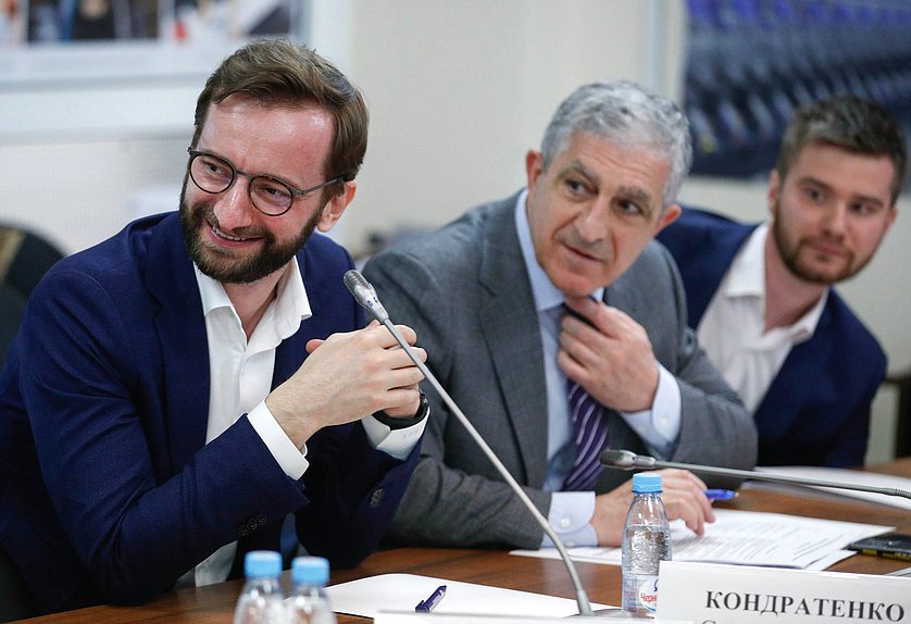 Заседание экспертного совета по развитию химической промышленности Комитета по промышленности и торговле