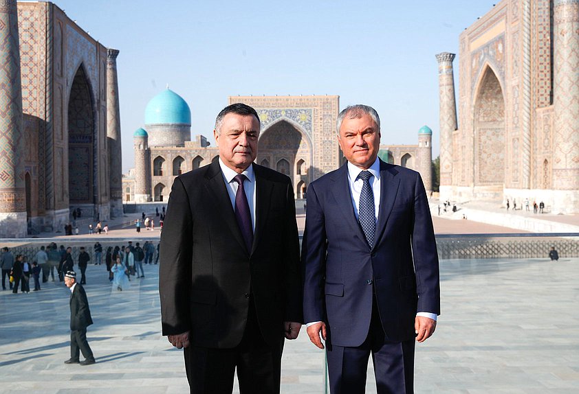 Председатель Государственной Думы Вячеслав Володин и Председатель Законодательной палаты Олий Мажлиса Республики Узбекистан Нуриддин Исмоилов