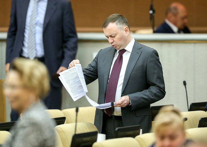 Заместитель Председателя Комитета по энергетике Николай Петрунин