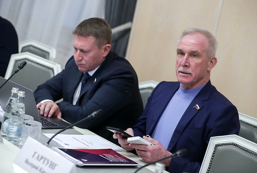 Первый заместитель Председателя Комитета по региональной политике и местному самоуправлению Сергей Морозов