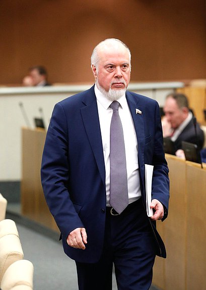 Член Комитета по экологии, природным ресурсам и охране окружающей среды Вадим Шувалов