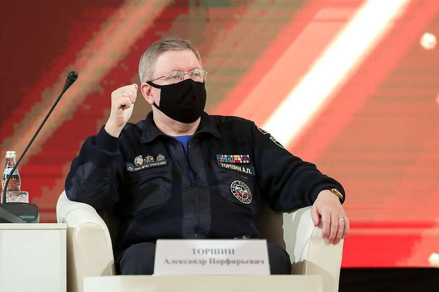 Заместитель Председателя Общественного совета при МЧС России Александр Торшин