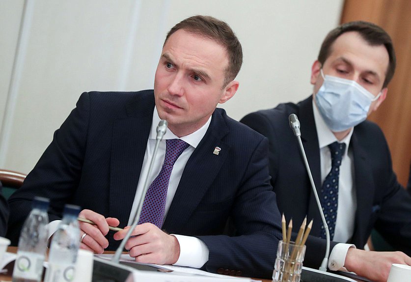 Заместитель Председателя Комитета по развитию Дальнего Востока и Арктики Антон Басанский