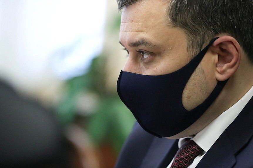Председатель Комитета по информационной политике, информационным технологиям и связи Александр Хинштейн