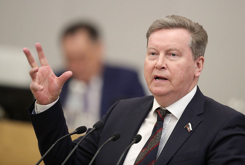 Первый заместитель Председателя Комитета по аграрным вопросам Олег Нилов