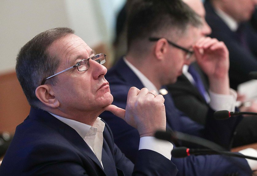 Член Комитета по энергетике Александр Каминский
