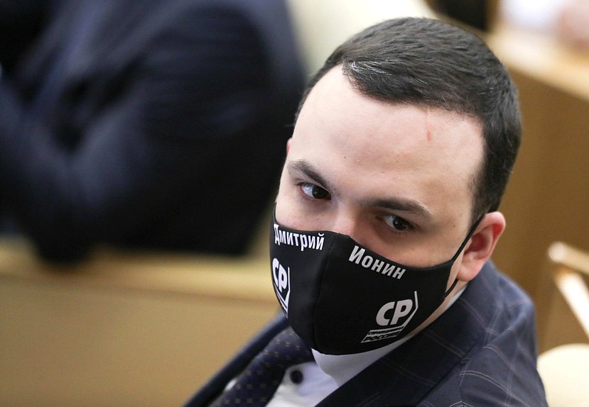 Член Комитета по транспорту и строительству Дмитрий Ионин