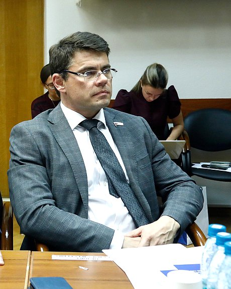 Председатель Комитета по информационной политике, информационным технологиям и связи Сергей Боярский