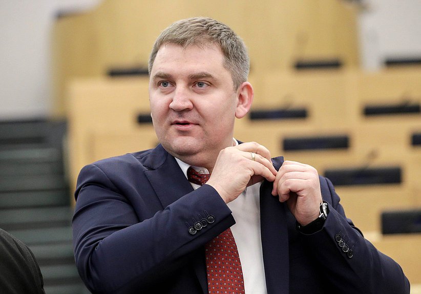 Член Комитета по контролю и Регламенту Дмитрий Ламейкин