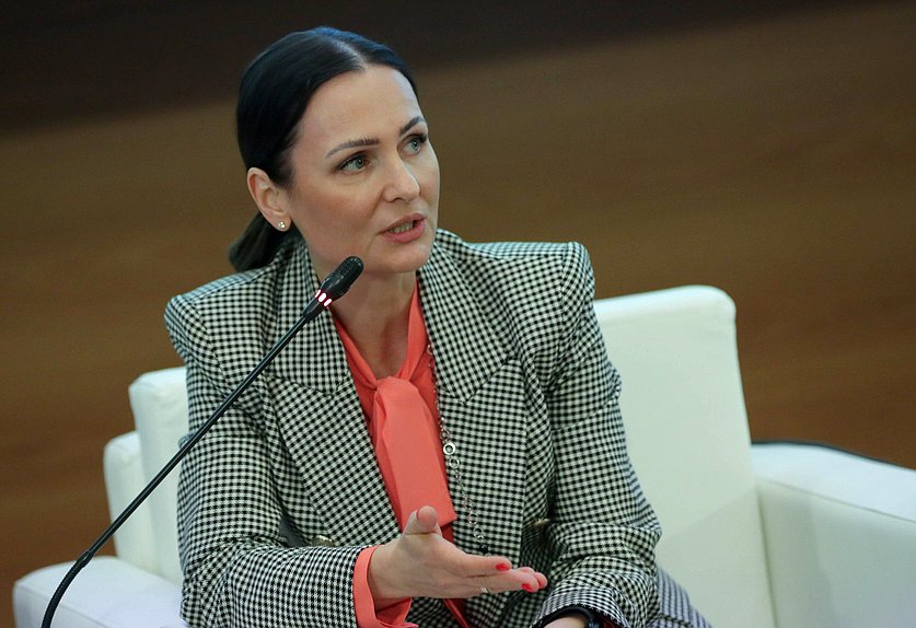 Первый заместитель Председателя Комитета по вопросам семьи, женщин и детей Татьяна Буцкая