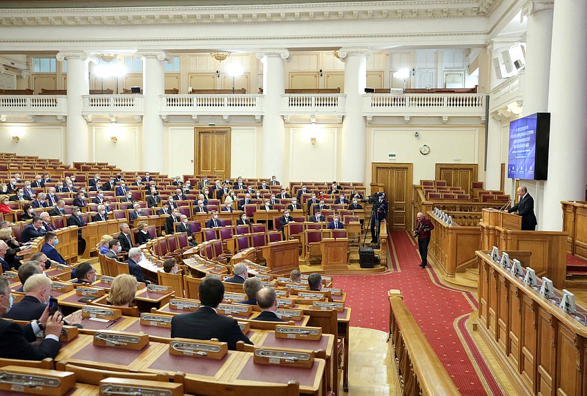 Встреча Президента РФ Владимира Путина с членами Совета законодателей при Федеральном собрании РФ