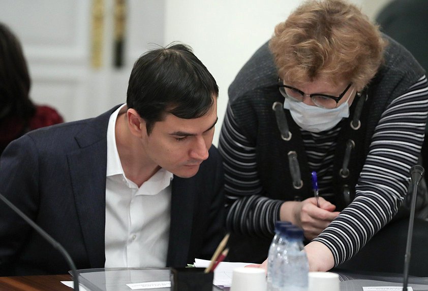 Первый заместитель Председателя Комитета по культуре Сергей Шаргунов
