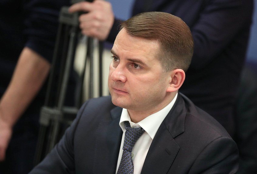 Председатель Комитета по труду, социальной политике и делам ветеранов Ярослав Нилов