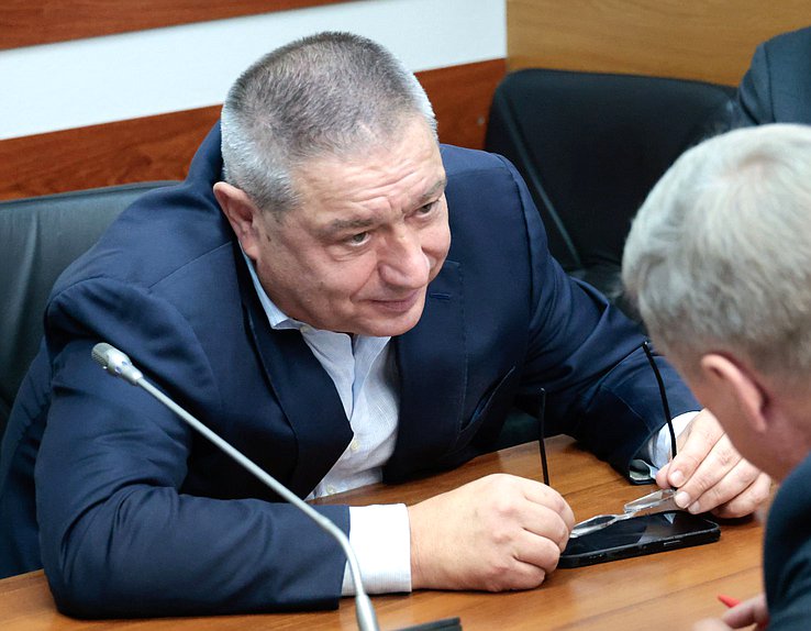 Первый заместитель Председателя Комитета по бюджету и налогам Глеб Хор