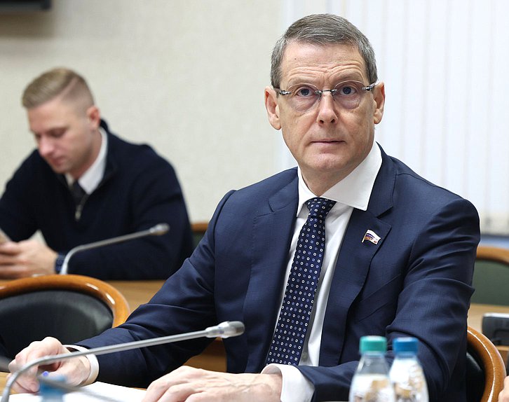 Заместитель Председателя Комитета по охране здоровья Дмитрий Сизякин