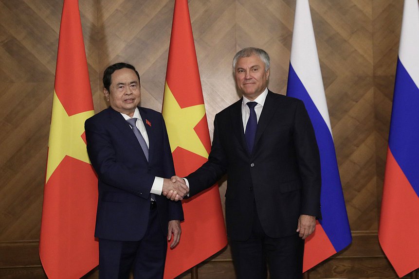 Chairman of the National Assembly of the Socialist Republic of Vietnam Trần Thanh Mẫn and Chairman of the State Duma Vyacheslav Volodin