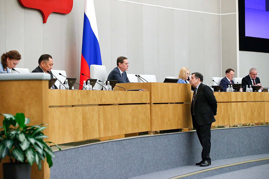 Председатель Комитета по бюджету и налогам Андрей Макаров