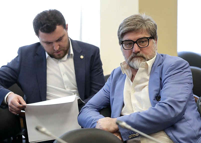 Расширенное заседание Комитета по информационной политике, информационным технологиям и связи