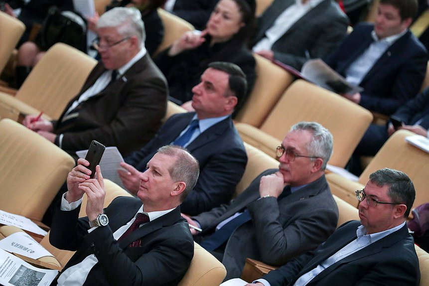 Круглый стол на тему «Реформа долевого строительства и ее влияние на деятельность региональных застройщиков»