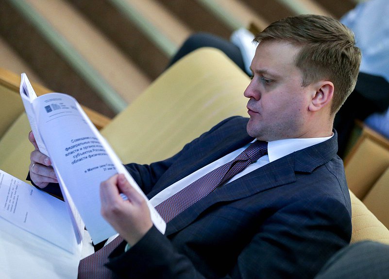 Председатель Комитета по федеративному устройству и вопросам местного самоуправления Алексей Диденко