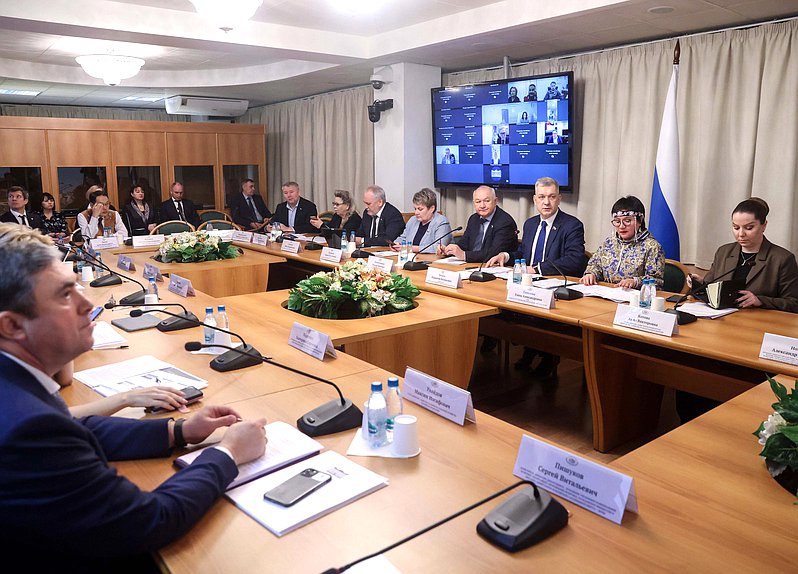 Парламентские слушания на тему «Новые подходы и механизмы государственной поддержки коренных малочисленных народов Севера, Сибири и Дальнего Востока Российской Федерации: результаты и перспективы»
