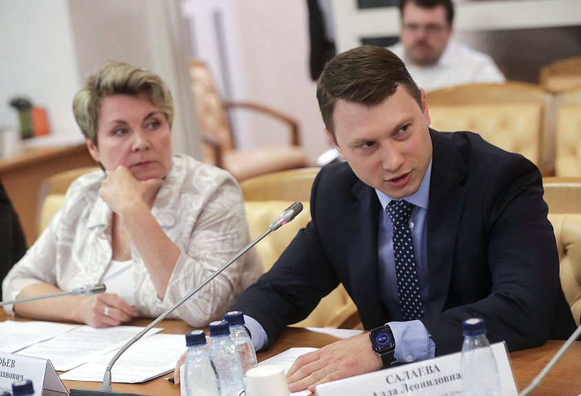 Член Комитета по туризму и развитию туристической инфраструктуры Артем Прокофьев