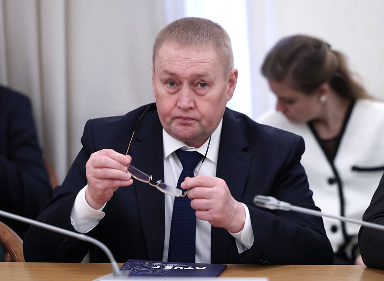 Член Комитета по безопасности и противодействию коррупции Андрей Альшевских