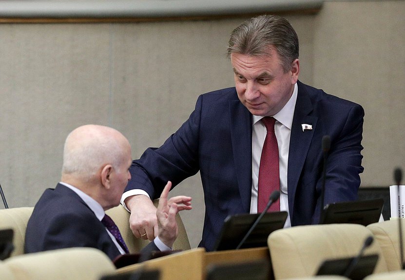 Член Комитета по природным ресурсам, собственности и земельным отношениям Сергей Крючек
