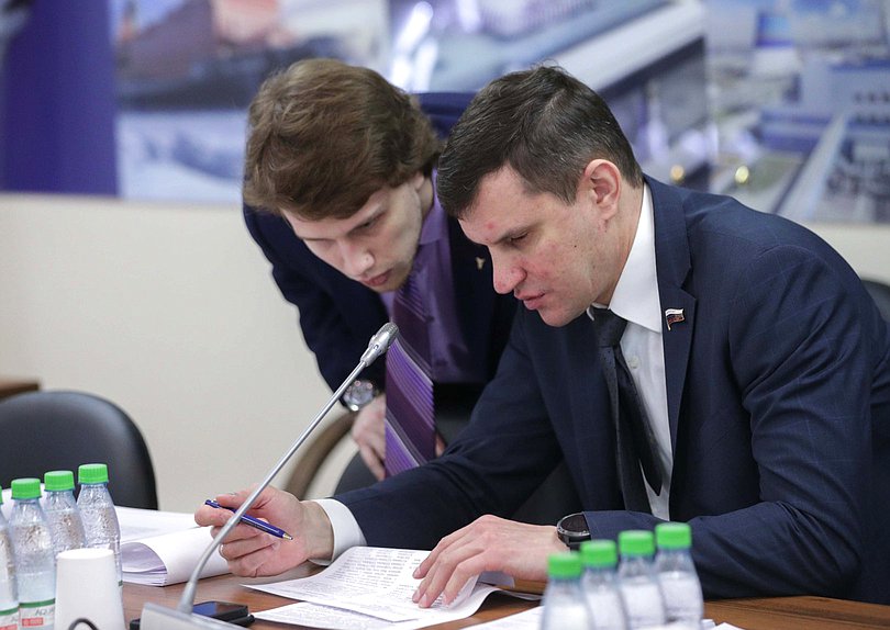 Член Комитета по экономической политике, промышленности, инновационному развитию и предпринимательству Алексей Балыбердин