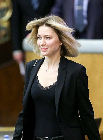 Член Комитета по образованию и науке Алёна Аршинова