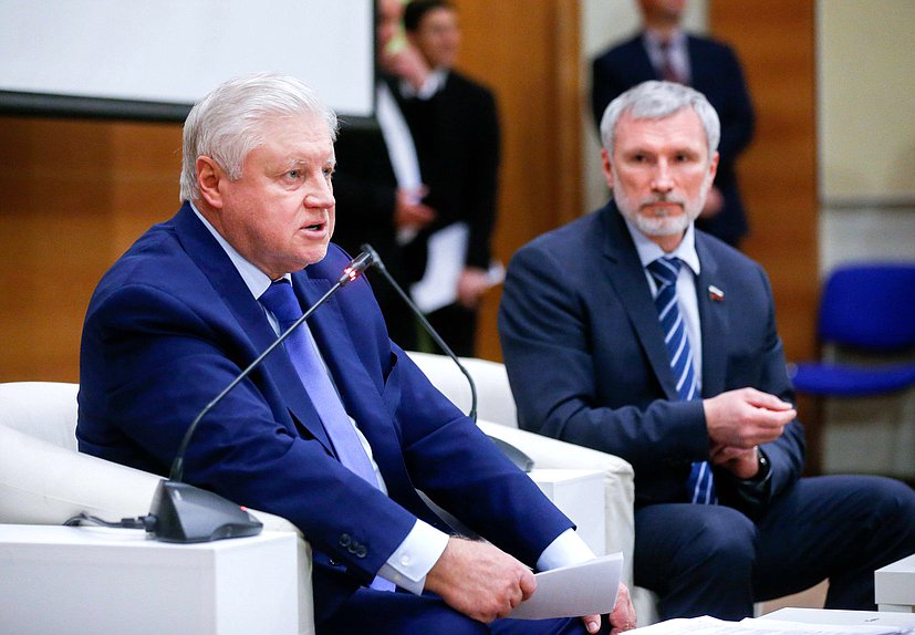 Руководитель фракции «Справедливая Россия» Сергей Миронов