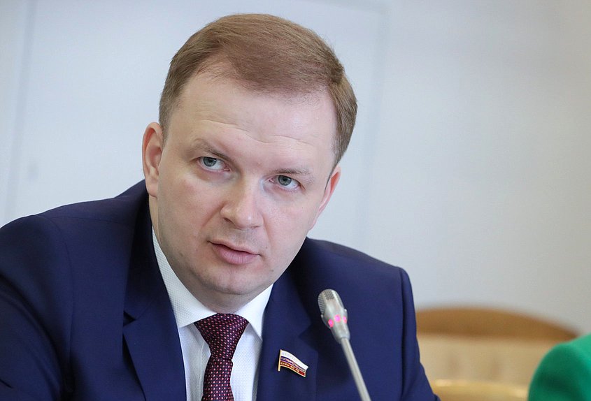 Член Комитета по малому и среднему предпринимательству Алексей Говырин