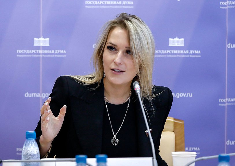 Председатель Комитета по развитию гражданского общества, вопросам общественных и религиозных объединений Яна Лантратова