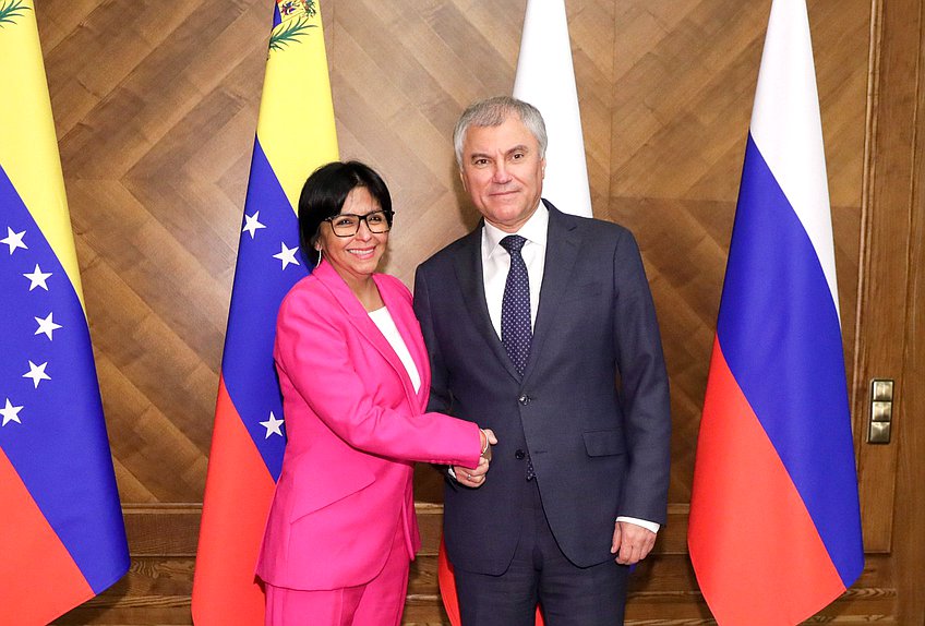 Chairman of the State Duma Vyacheslav Volodin and Executive Vice President, Minister of the Economy, Finance and Foreign Trade of the Bolivarian Republic of Venezuela Delcy Eloína Rodríguez Gómez