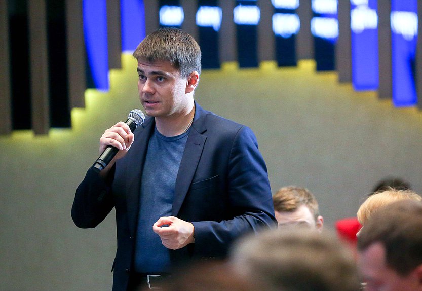 Первый заместитель Председателя Комитета по информационной политике, информационным технологиям и связи Сергей Боярский