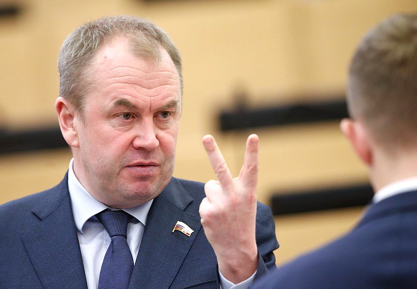 Заместитель Председателя Комитета по экономической политике Станислав Наумов