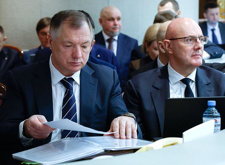 Заместители Председателя Правительства РФ Марат Хуснуллин и Дмитрий Чернышенко