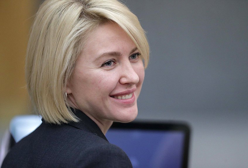 Член Комитета по образованию и науке Алена Аршинова