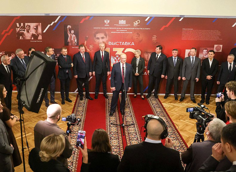 Руководитель фракции КПРФ Геннадий Зюганов