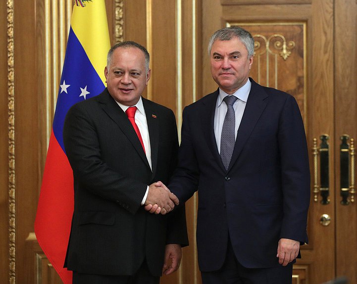 El Jefe de la Duma Estatal Vyacheslav Volodin y el Presidente de la Asamblea Nacional Constituyente de Venezuela Diosdado Cabello Rondón