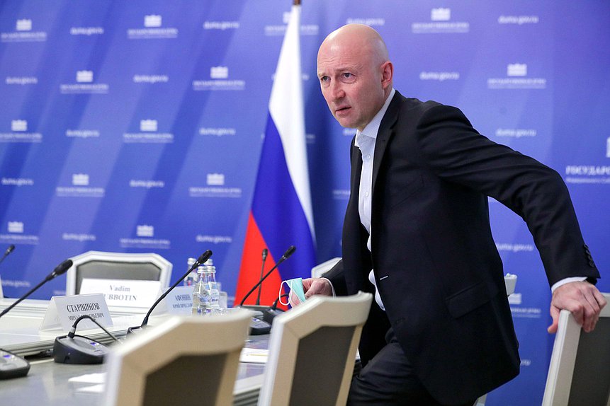 Первый заместитель Председателя Комитета Комитета по безопасности и противодействию коррупции Михаил Старшинов