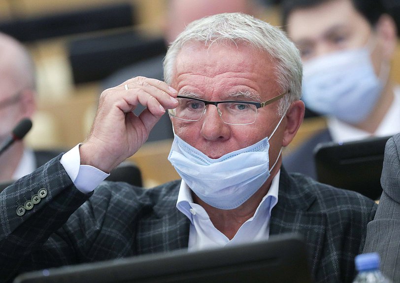 Первый заместитель Председателя Комитета по физической культуре, спорту, туризму и делам молодежи Вячеслав Фетисов
