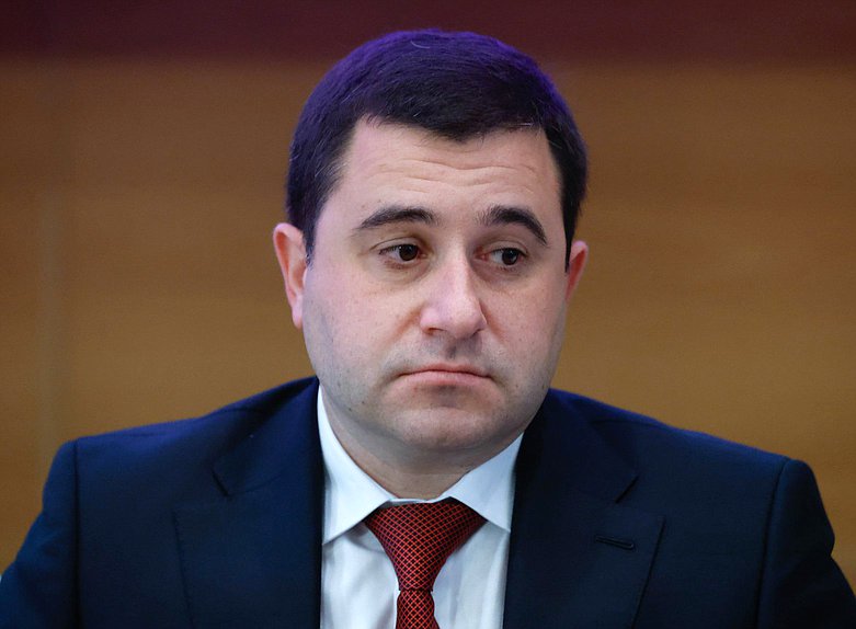 Заместитель Министра строительства и жилищно-коммунального хозяйства РФ Никита Стасишин