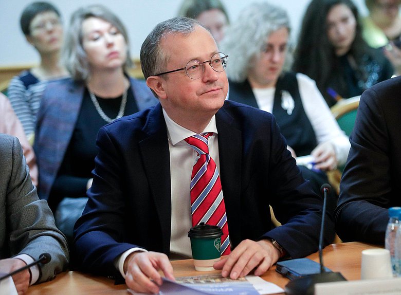 Аудитор Счетной палаты РФ Алексей Саватюгин