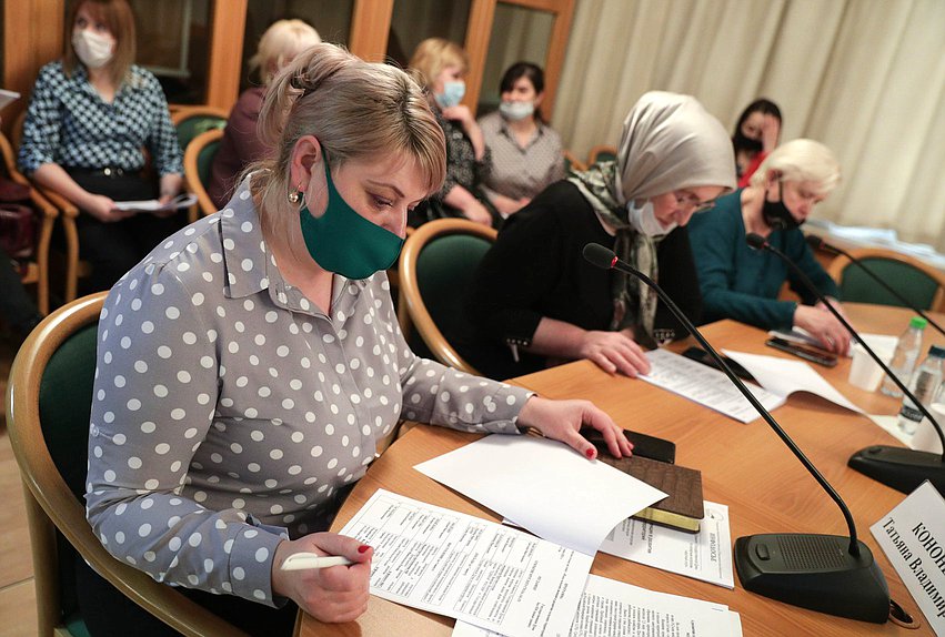 Круглый стол «Роль сельских женщин в развитии сельских территорий»