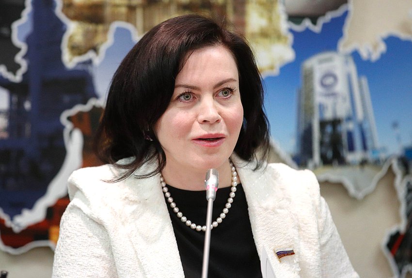 Член Комитета по промышленности и торговле Мария Василькова