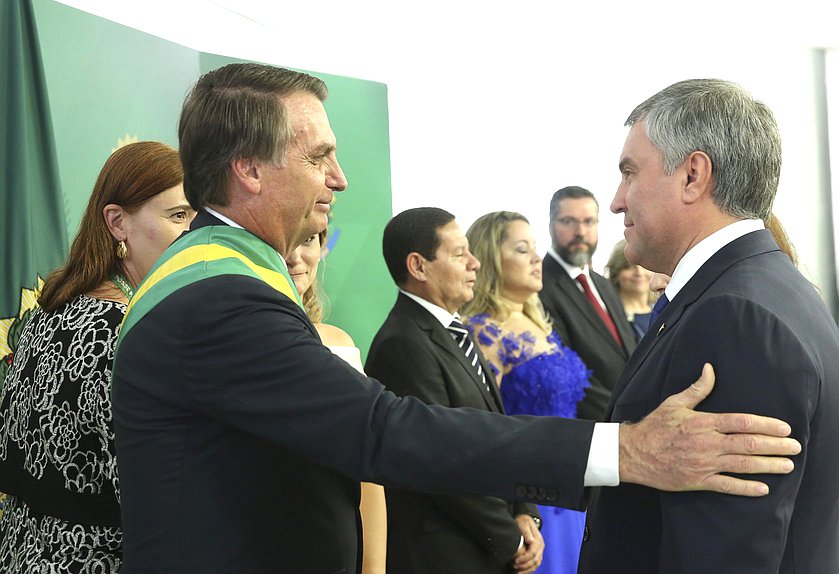 El Presidente de Brasil Jair Bolsonaro y el Jefe de la Duma Estatal Vyacheslav Volodin