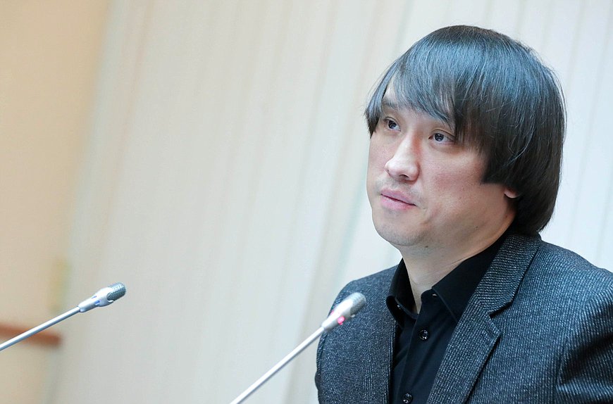 Председатель Комитета по туризму и развитию туристической инфраструктуры Сангаджи Тарбаев