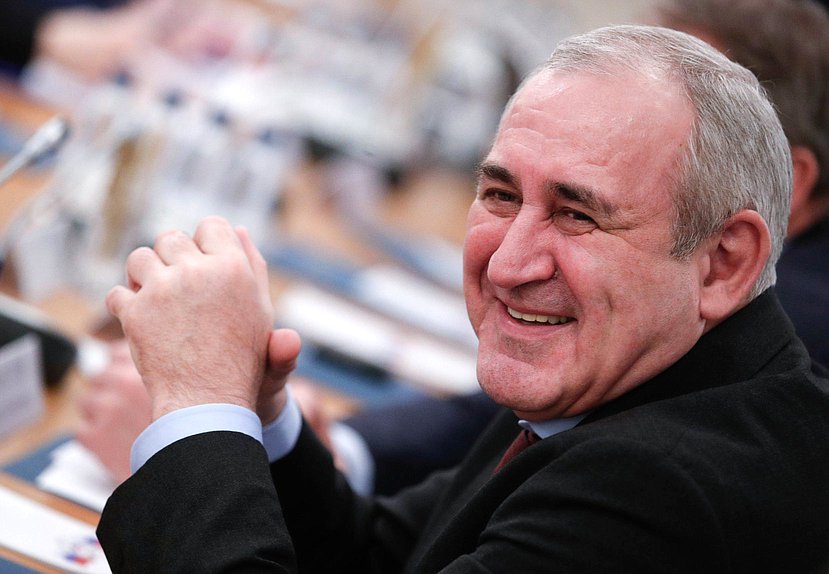 Заместитель Председателя Государственной Думы Сергей Неверов